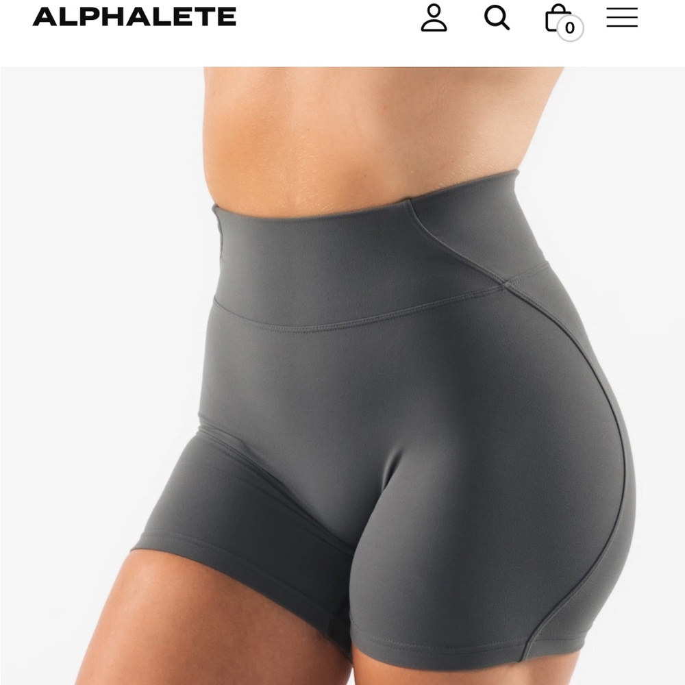 Alphalete Aura shorts